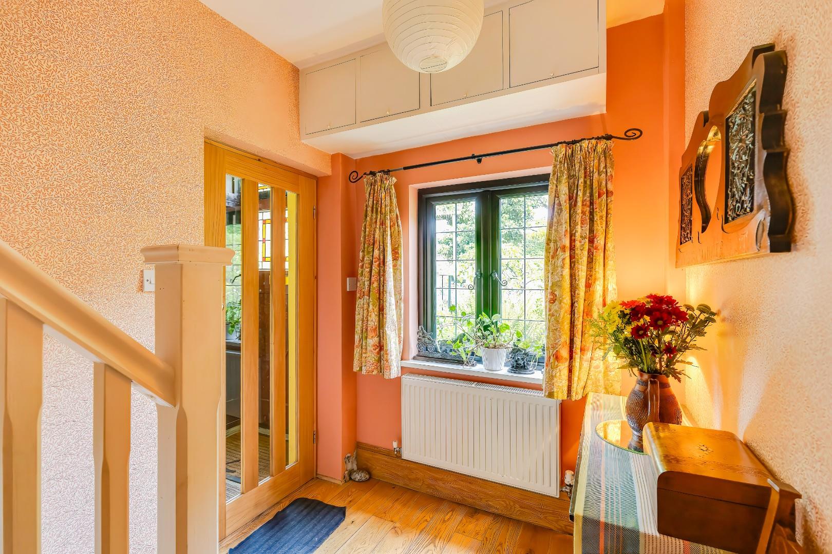 8 Church Place South, Penarth, CF64 1BA